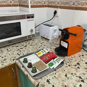 Confortable-tranquilo Junto Al Centro Apartamento